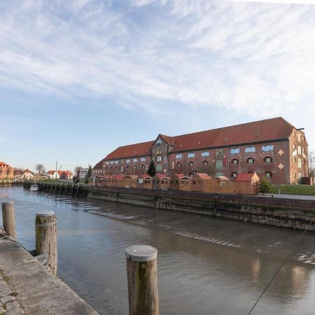 Hafen-Nest 54° Nord Apartment Toenning Exterior photo